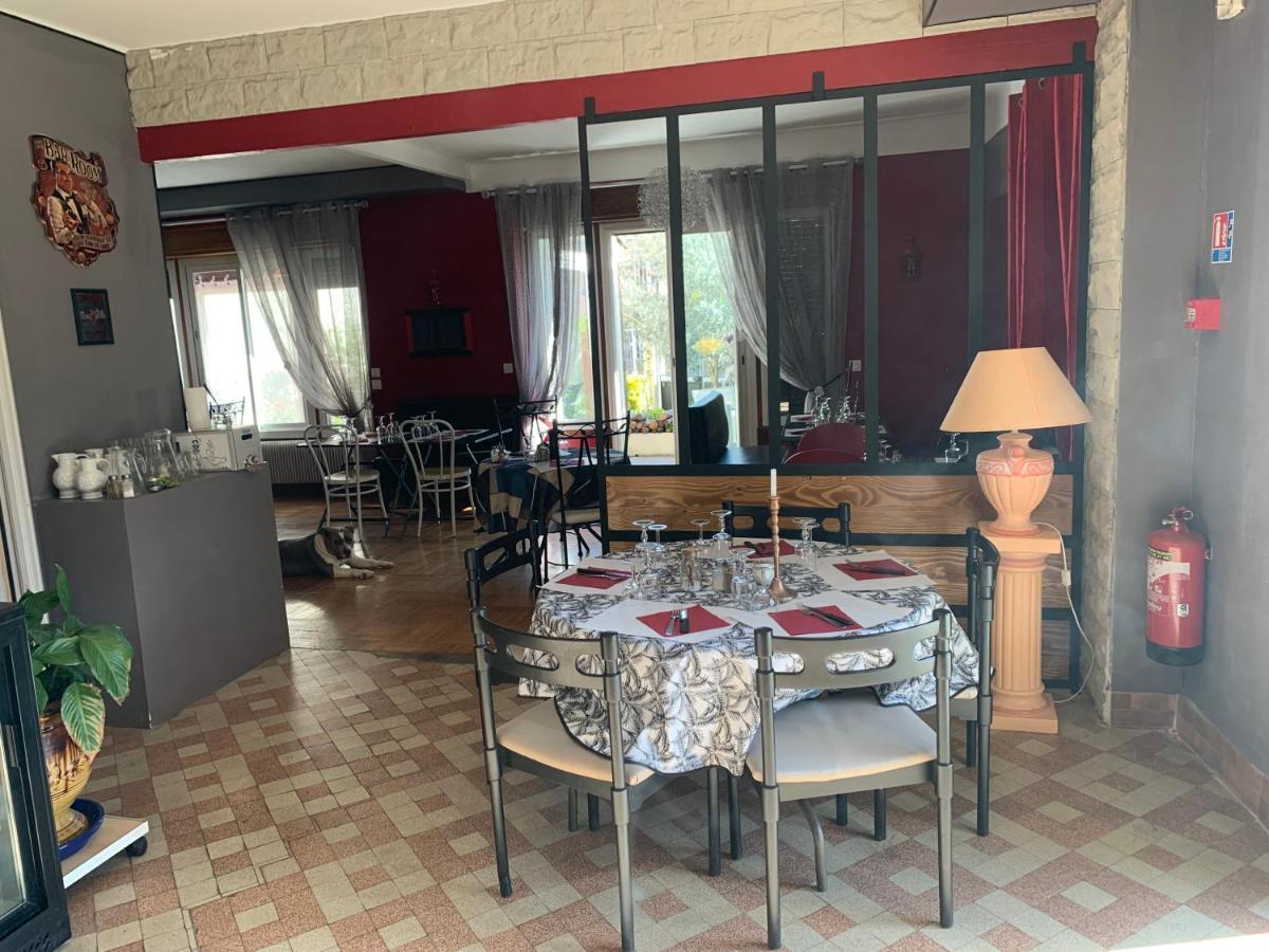 فندق Le Jardin D Ines Espéraza المظهر الخارجي الصورة